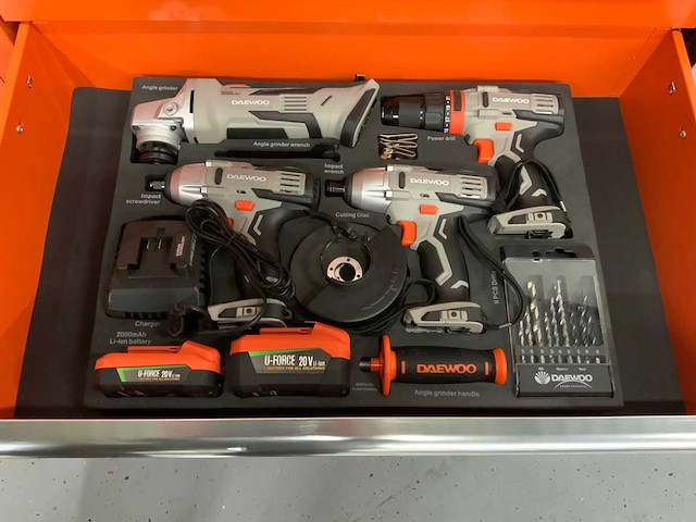 Daewoo - damw387 - gereedschapswagen + 4 in 1 accugereedschap - afbeelding 8 van  19