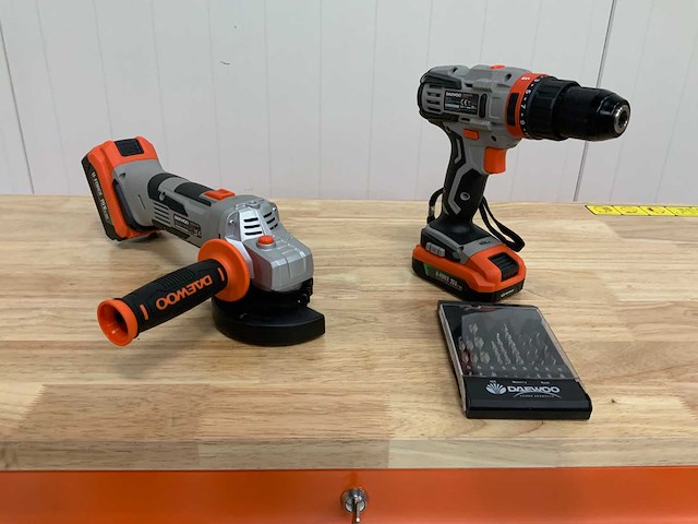 Daewoo - damw387 - gereedschapswagen + 4 in 1 accugereedschap - afbeelding 15 van  19