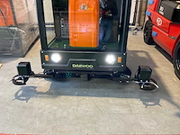 Daewoo - das 100 met cabine - zelfrijdende veegmachine - afbeelding 9 van  39
