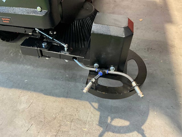 Daewoo - das 100 met cabine - zelfrijdende veegmachine - afbeelding 10 van  39