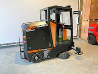 Daewoo - das 100 veegmachine met cabine - afbeelding 33 van  38