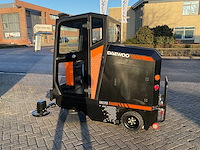 Daewoo - das 100 veegmachine met cabine - afbeelding 17 van  38