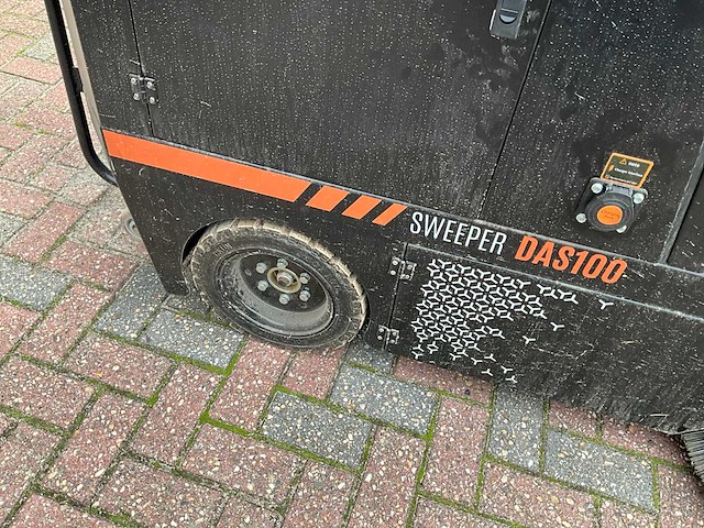 Daewoo - das100 - cabine veegmachine - afbeelding 6 van  24