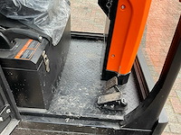 Daewoo - das100 - cabine veegmachine - afbeelding 14 van  24