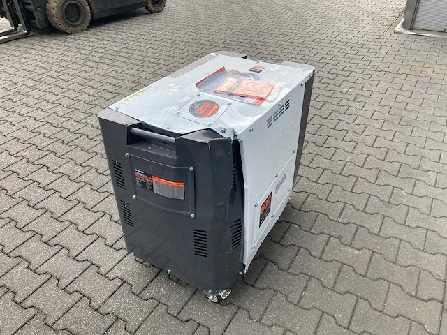 Daewoo - ddae10500dse-3g - 8.1 kva diesel generator 230/400v - afbeelding 5 van  8
