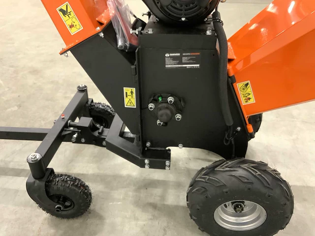 Daewoo - dwfkcc350pro - wood chipper - 2025 - afbeelding 2 van  19