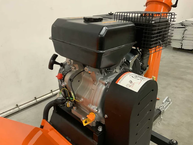 Daewoo - dwfkcc350pro - wood chipper - 2025 - afbeelding 17 van  19