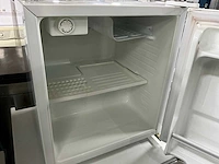Daewoo - fr-061a - refrigerators - afbeelding 2 van  3