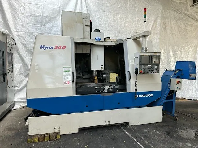 Daewoo - mynx 540 - cnc bewerkingscentra - afbeelding 7 van  14