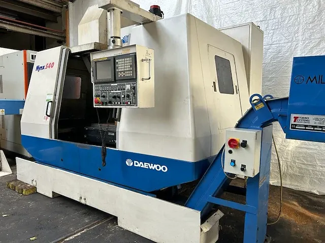 Daewoo - mynx 540 - cnc bewerkingscentra - afbeelding 9 van  14