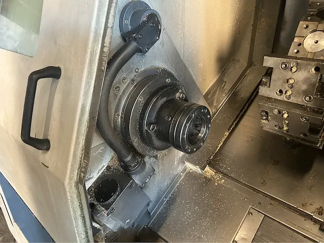 Daewoo - puma 2500sy - cnc draaibank - afbeelding 16 van  23