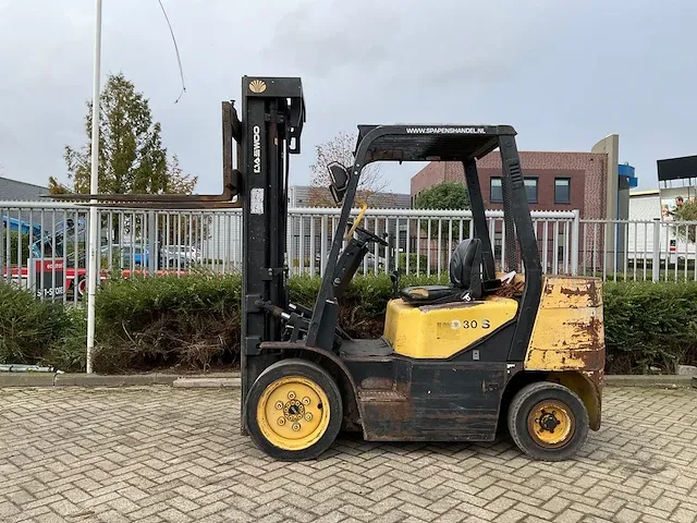 Daewoo d30s-3 vorkheftruck - afbeelding 4 van  10