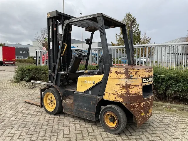 Daewoo d30s-3 vorkheftruck - afbeelding 6 van  10