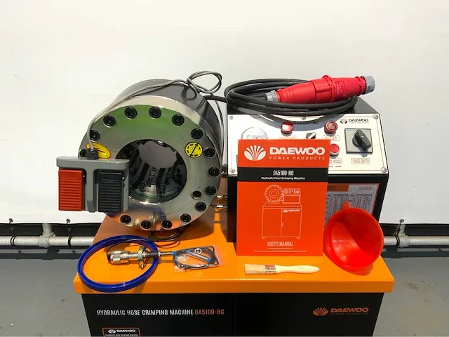 Daewoo da5100-hc hydraulic hose press - afbeelding 6 van  16