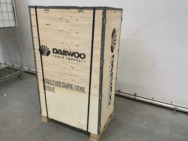 Daewoo da5100-hc hydraulische slangenpers - afbeelding 8 van  13