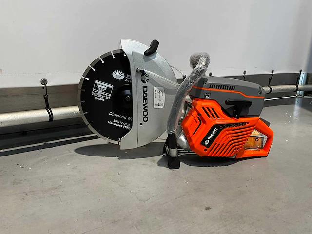 Daewoo dacnq740s betonzaag - afbeelding 1 van  9