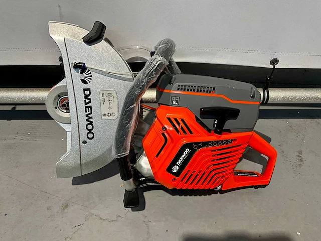 Daewoo dacnq740s betonzaag - afbeelding 3 van  9