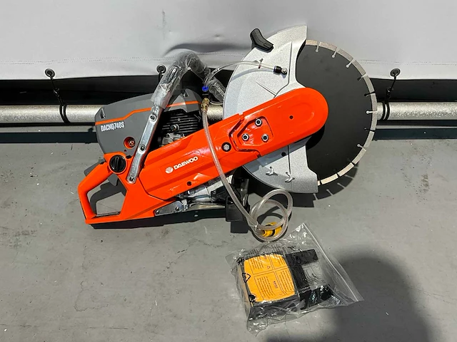 Daewoo dacnq740s betonzaag - afbeelding 5 van  9