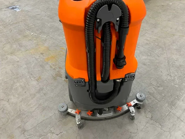 Daewoo dafr70 - industriële schrobzuigmachine - afbeelding 19 van  19