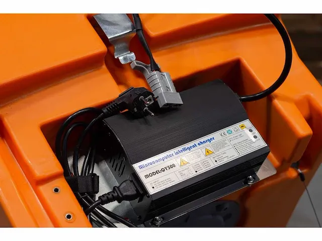 Daewoo dafr70 - industriële schrobzuigmachine - afbeelding 3 van  22