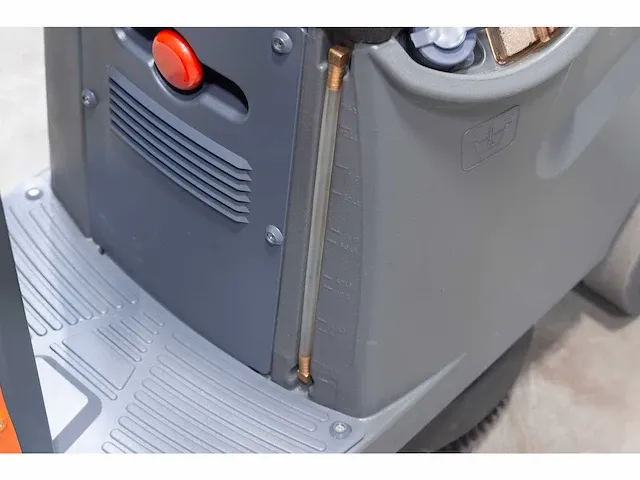 Daewoo dafr70 - industriële schrobzuigmachine - afbeelding 21 van  22