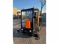 Daewoo das 100 veegmachine met cabine - afbeelding 15 van  39