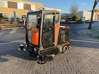 Daewoo das100 veegmachine met cabine - afbeelding 1 van  40