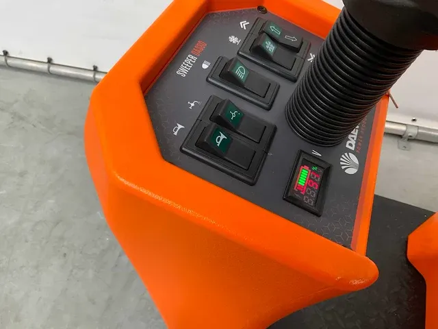 Daewoo das80 zit veegmachine - afbeelding 18 van  21