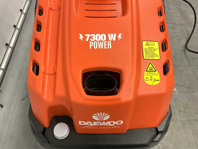 Daewoo dhwp7300 hogedrukreiniger heetwater - afbeelding 13 van  17