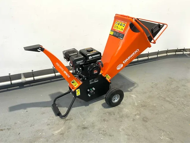 Daewoo dwfwc230 houthakselaar - afbeelding 2 van  13