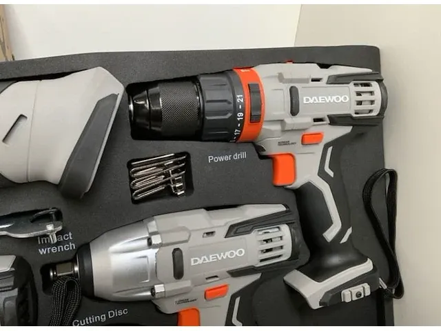 Daewoo u force 4 in 1 elektrische gereedschapset - afbeelding 9 van  9