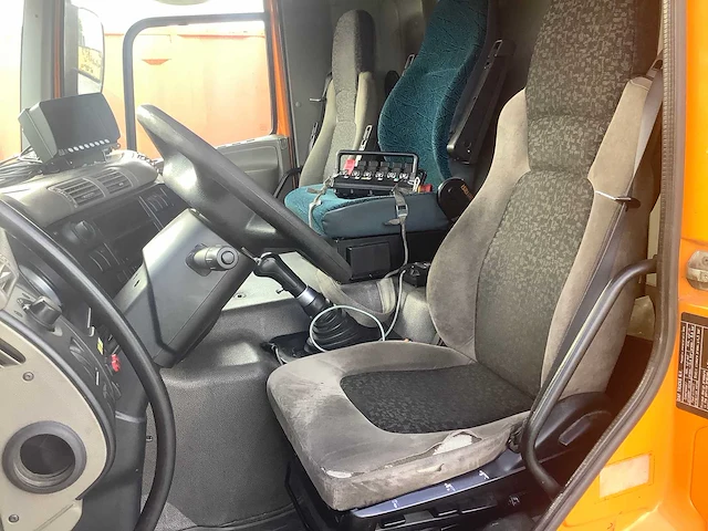Daf - 2006 - vrachtwagen - afbeelding 37 van  45