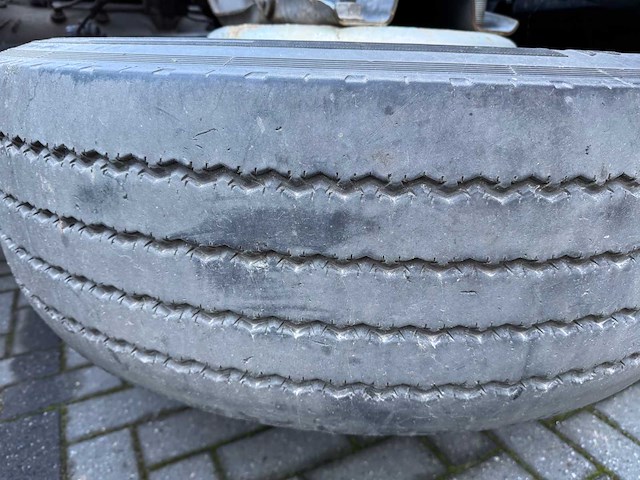 Daf - 2010 - ft xf105 - vrachtwagen - afbeelding 2 van  26