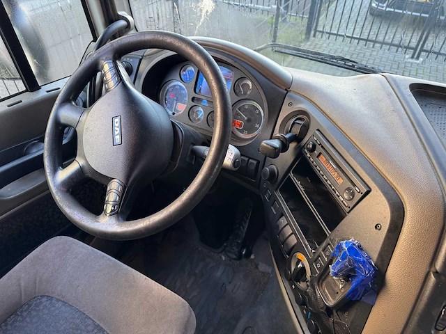 Daf - 2010 - ft xf105 - vrachtwagen - afbeelding 14 van  26