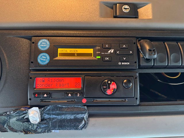 Daf - 2010 - ft xf105 - vrachtwagen - afbeelding 18 van  26