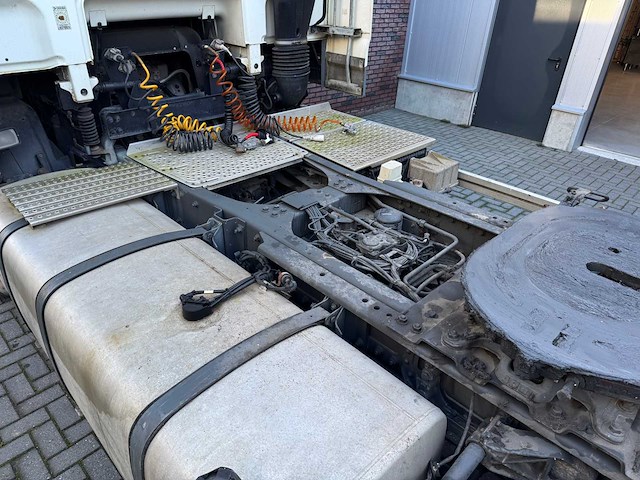 Daf - 2010 - ft xf105 - vrachtwagen - afbeelding 23 van  26