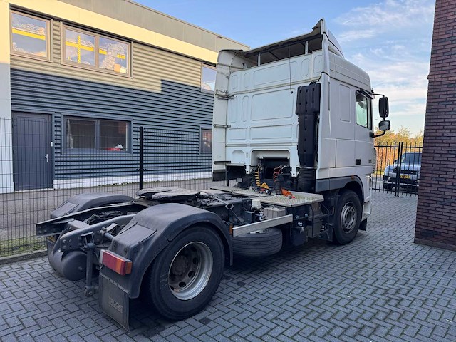 Daf - 2010 - ft xf105 - vrachtwagen - afbeelding 25 van  26