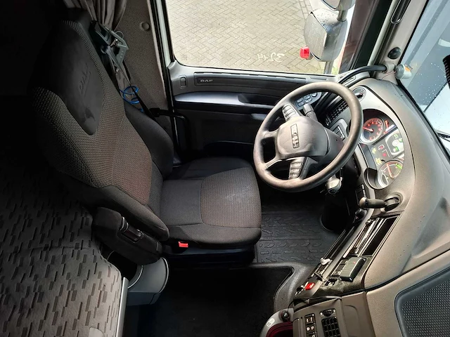 Daf - 2014 - xf 460 - vrachtwagen - afbeelding 10 van  33