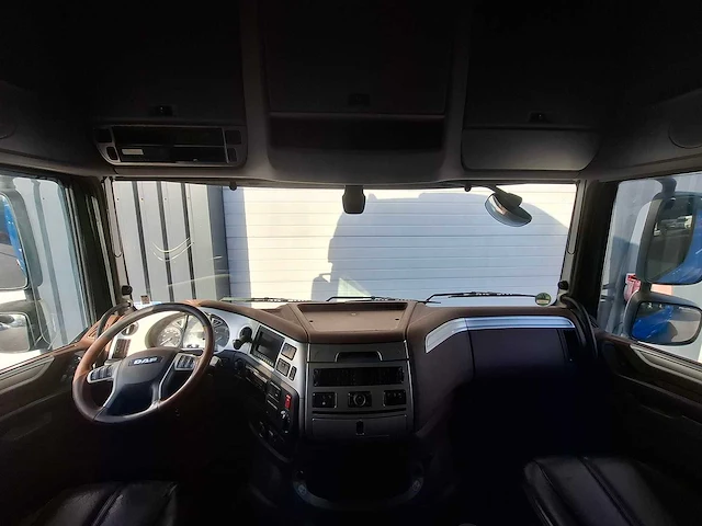Daf - 2018 - xf 530 - vrachtwagen - afbeelding 7 van  29