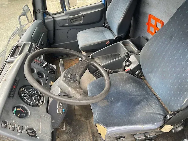 Daf - 45 150 ti - vrachtwagen - afbeelding 3 van  47