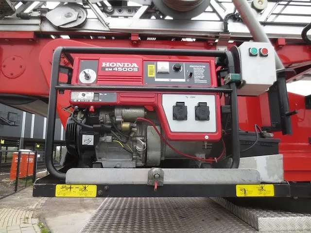 Daf - 75cf - brandweerwagen - afbeelding 14 van  38