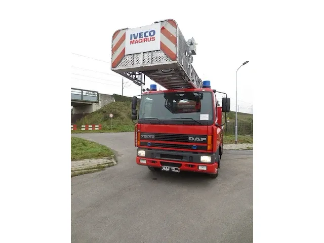 Daf - 75cf - brandweerwagen - afbeelding 12 van  38