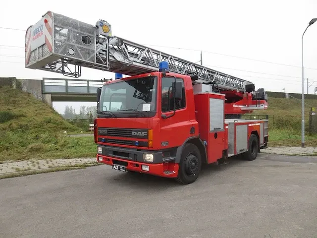 Daf - 75cf - brandweerwagen - afbeelding 23 van  38
