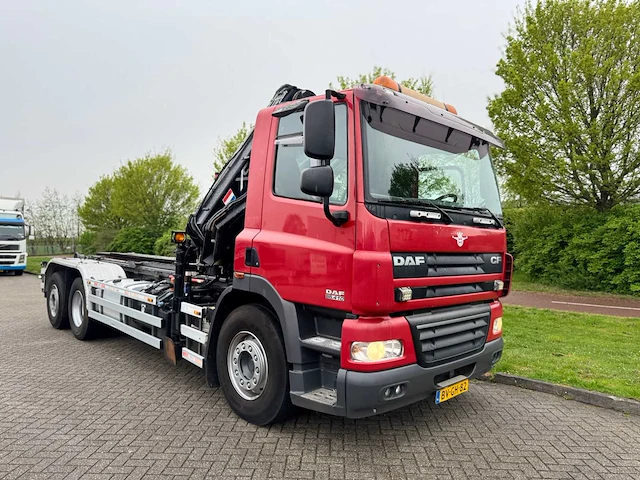 Daf - 85 cf 410 16 tonmeter laadkraan - container vrachtwagen - afbeelding 12 van  51