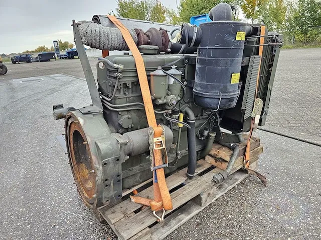 Daf - ds-a 575 - motor - afbeelding 3 van  10