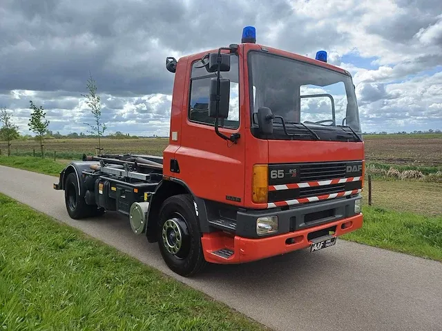 Daf 65 - leebur/hiab haakarm - vrachtwagen - afbeelding 7 van  31