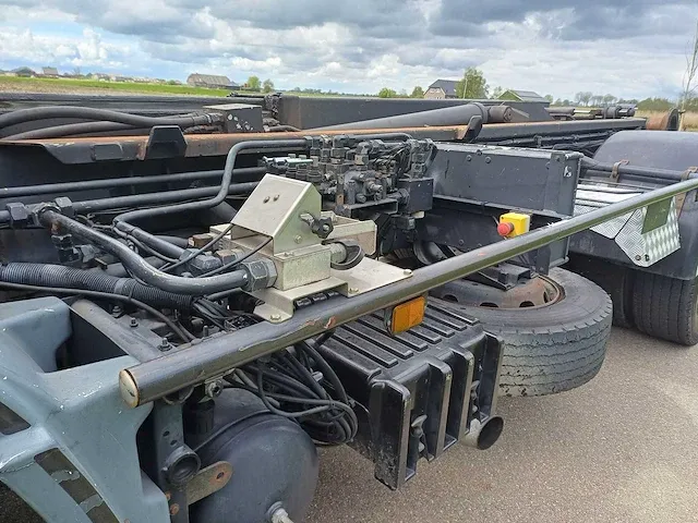 Daf 65 - leebur/hiab haakarm - vrachtwagen - afbeelding 30 van  31