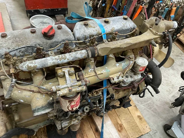 Daf 825 dh tt motor met allison bak - afbeelding 4 van  21