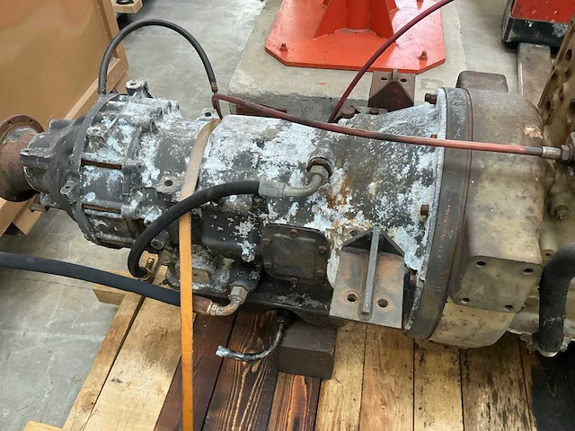 Daf 825 dh tt motor met allison bak - afbeelding 5 van  21