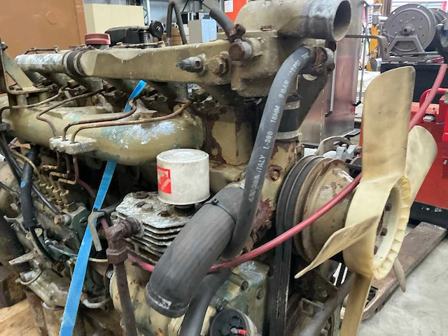 Daf 825 dh tt motor met allison bak - afbeelding 19 van  21
